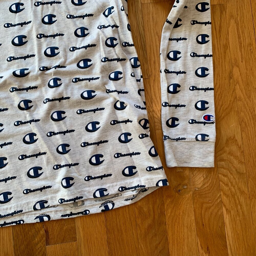 NWOT Champion Lightweight Hoodie Long Sleeve T-shirt Boys XL - Picture 5 of 7
